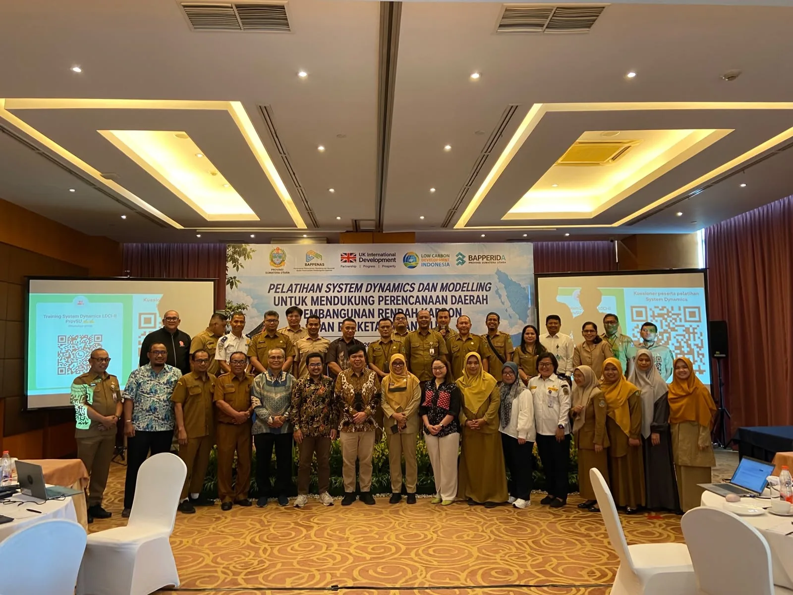 Perkuat Kapasitas Pemodelan Kebijakan Berbasis Sistem, Akademisi PWK USU Ikuti Pelatihan System Dynamics untuk Pembangunan Rendah Karbon dan Berketahanan Iklim.